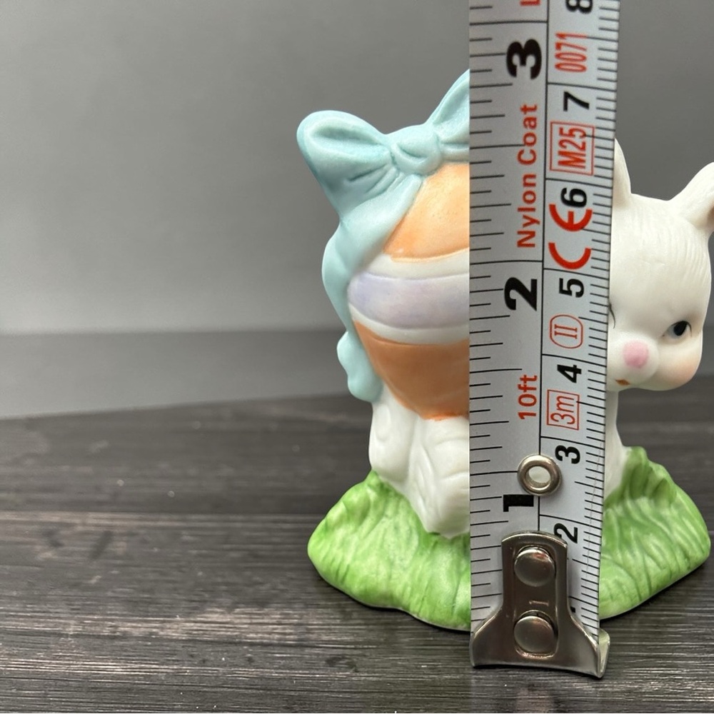 Vintage Set Of 2 Porcelain Bunny Figurines by UCGC Taiwan Couple In Love & Baby - Picture 14 of 16